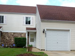 7652 Weymouth Cir, Hanover Park, IL 60133