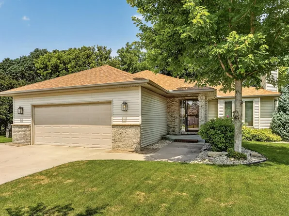 3407 Birchwood Ln SW, Rochester, MN 55902