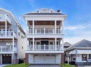 810 Saint James Pl, Ocean City, NJ 08226
