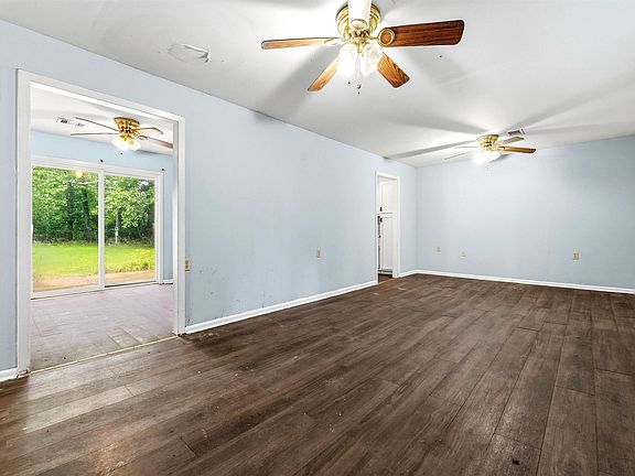 5th image of 7802 Jacksonville Cutoff Rd