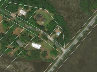 15 Laurel Dr, Midway, GA 31320