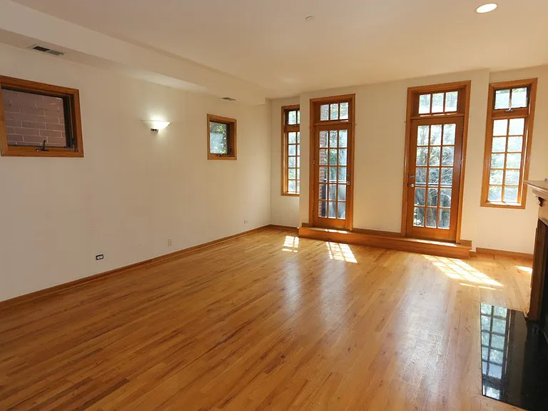 824 W Buckingham Pl #2C — Photo 5
