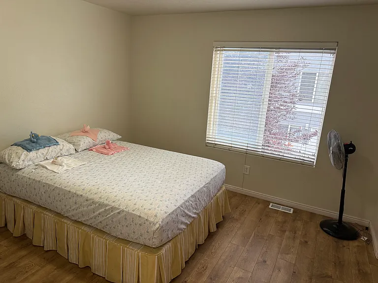 475 N Redwood Rd #80 — Photo 11