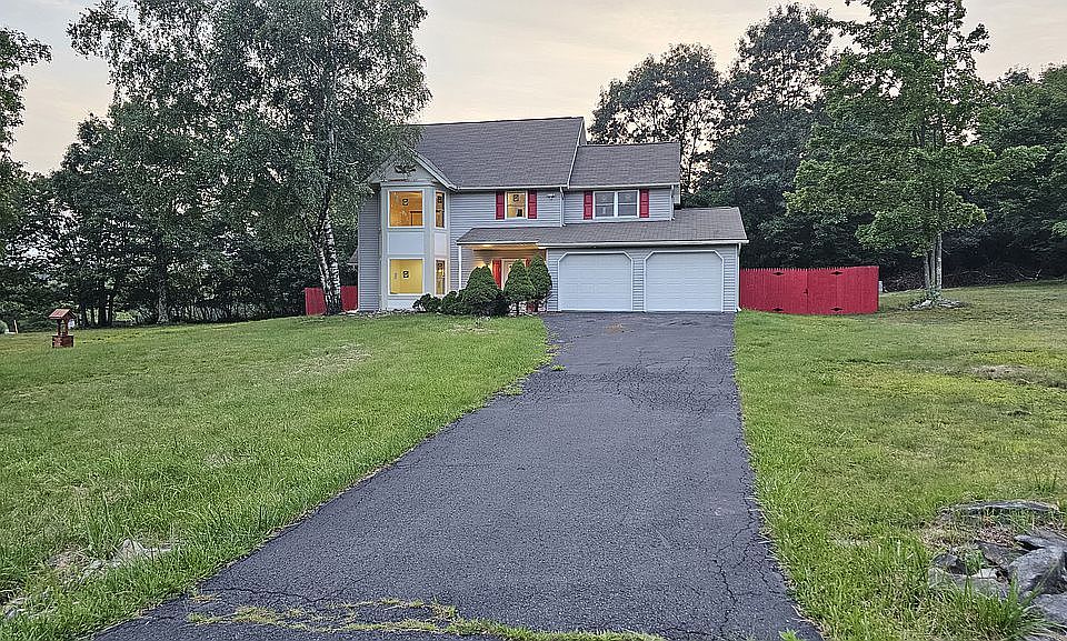 Beautiful Corner Lot!