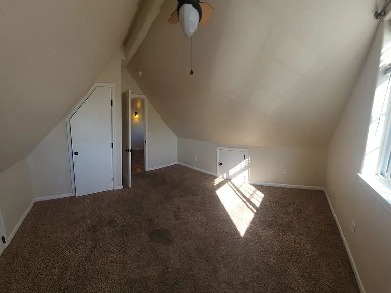 1828 Fixlini St #B — Photo 9