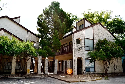 2815 Rio Grande St #107 Photo 1
