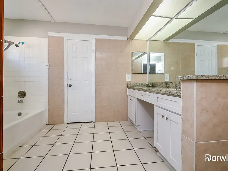 1602 Allenton Ave — Photo 7