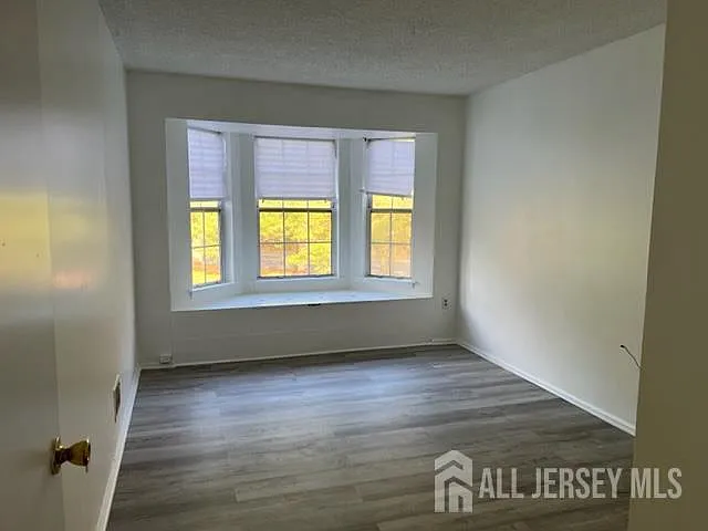 93 Clay St — Photo 13