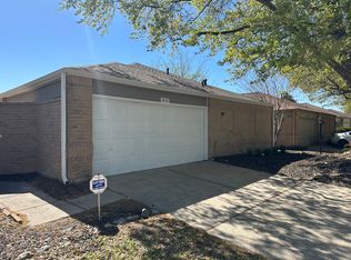 2435 Prides Crossing Rd, Houston, TX 77067