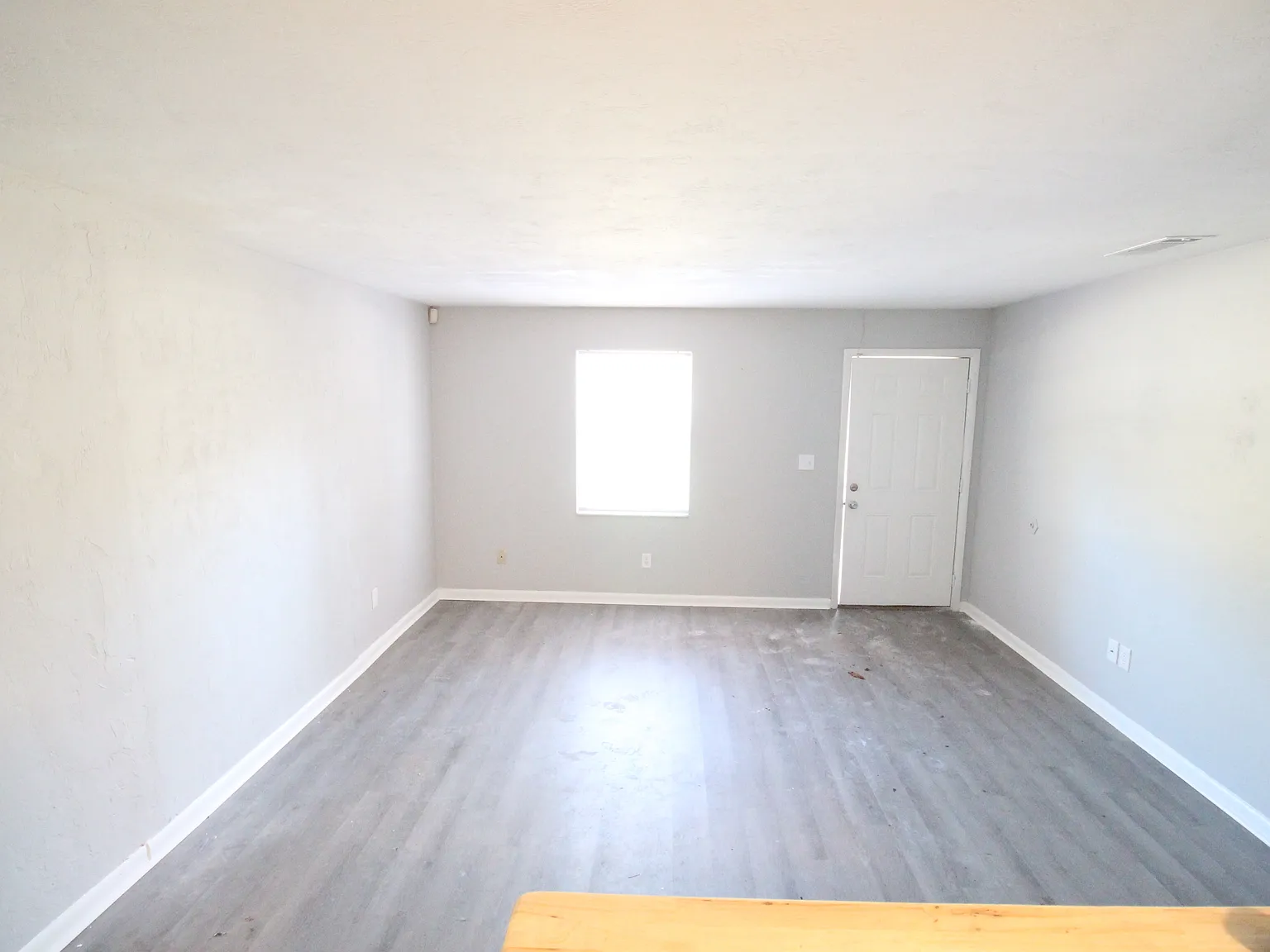 2212 SE 36th Terrace - 2212-A — Photo 3