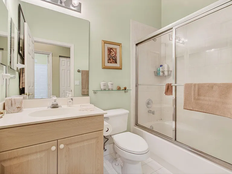 6862 Swansea Ln — Photo 33