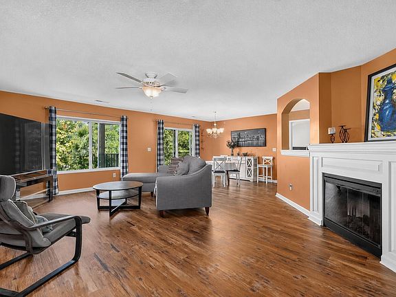 3rd image of 2229 Rolling Hills Dr
