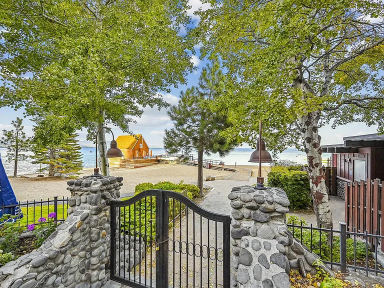 325 Snowbird Loop — Photo 48