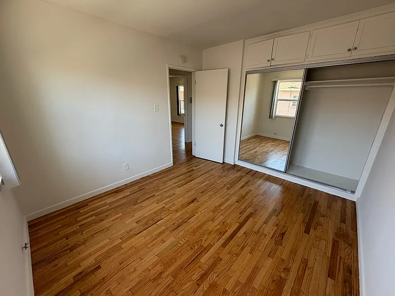 w4061 — Photo 17