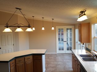 18 Shady Oaks Dr, Luther, OK 73054