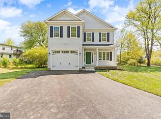 4021 Honeysuckle Dr, Edgewater, MD 21037