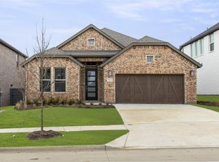 7013 Dragonfly Ln, Aubrey, TX 76227