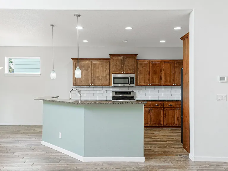 2643 Andrew Ave NW — Photo 26