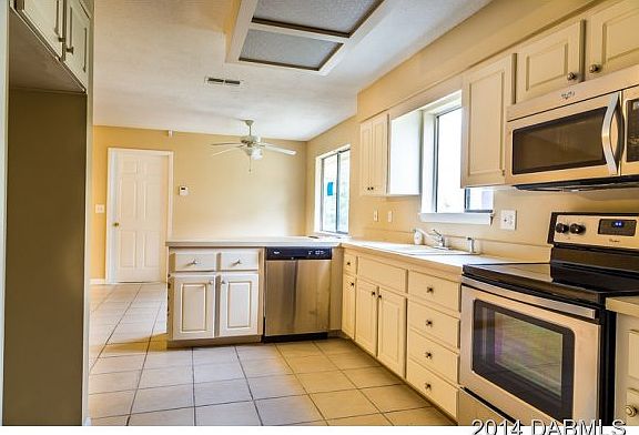 4th image of 120 Hidden Hills Dr