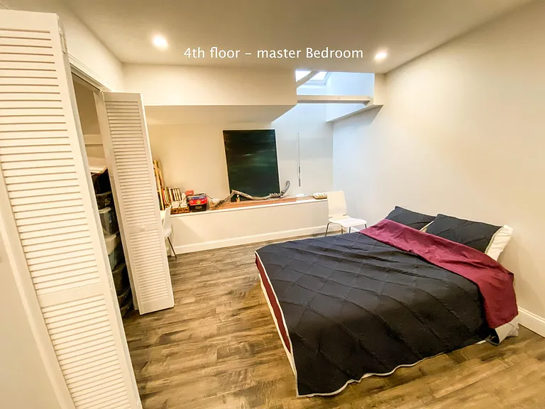 106 13th St #323 — Photo 7