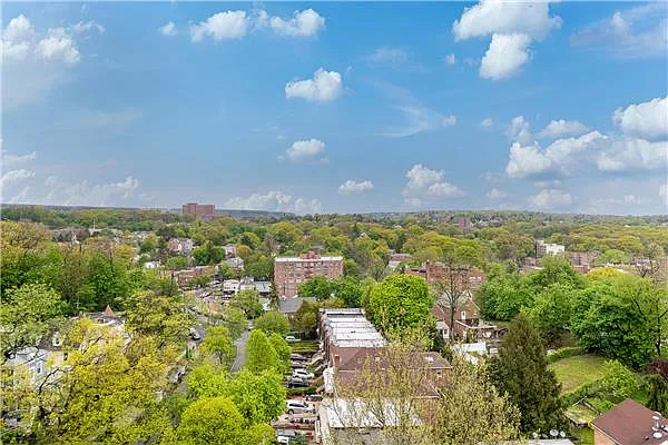 Sold by Exclusive Properties Sotheby's International Realty | media 3