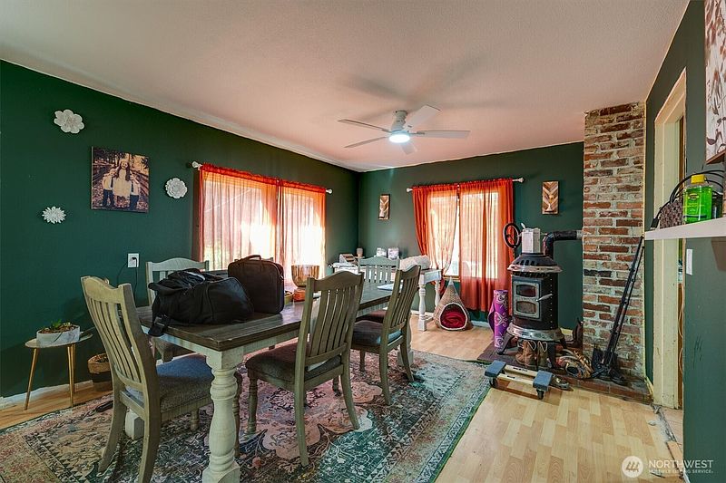 5th image of 126 Tennessee Road