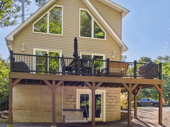1008 Canoochee Ct, Lake Ariel, PA 18436