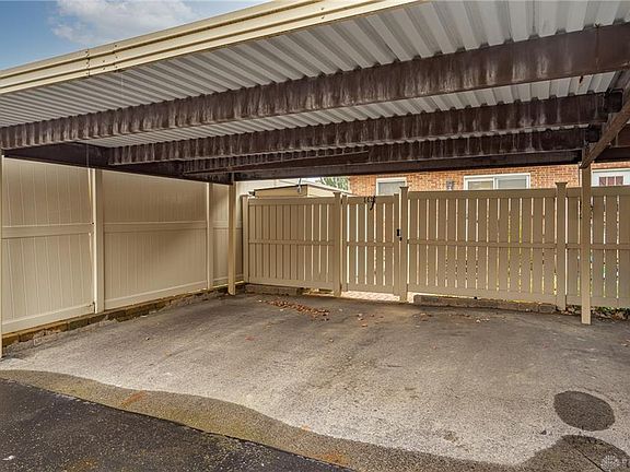 5th image of 1427 Long Island Ct