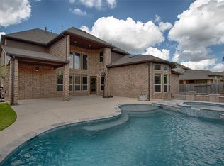 1019 Point Isabel Ln, Friendswood, TX 77546