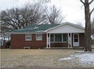 209 English St, Derby, KS 67037