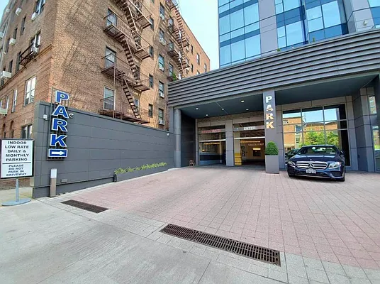 Rented by Nest Seekers International | media 46