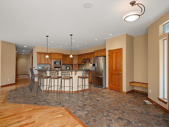 5th image of 2079 S Parkwood Cir