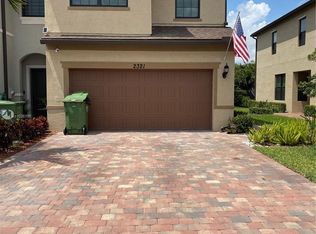 2321 Bryon St, Palm Springs, FL 33406