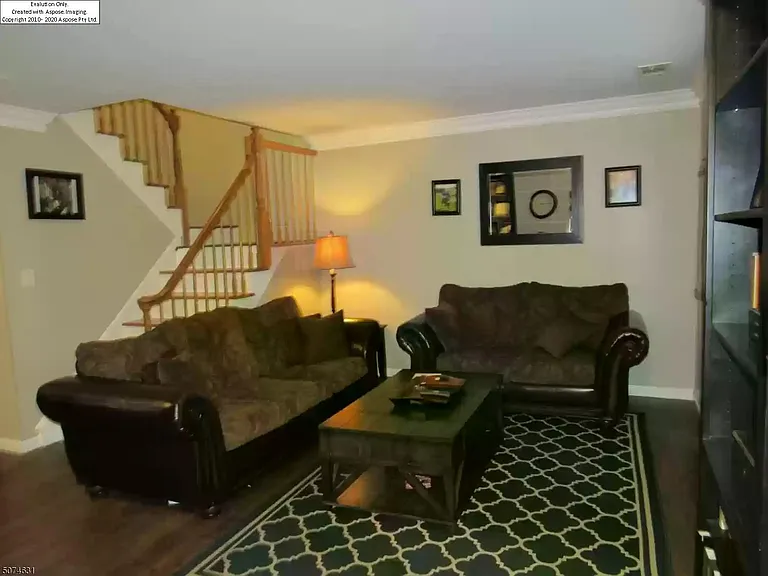 1214 Holly Ct — Photo 8
