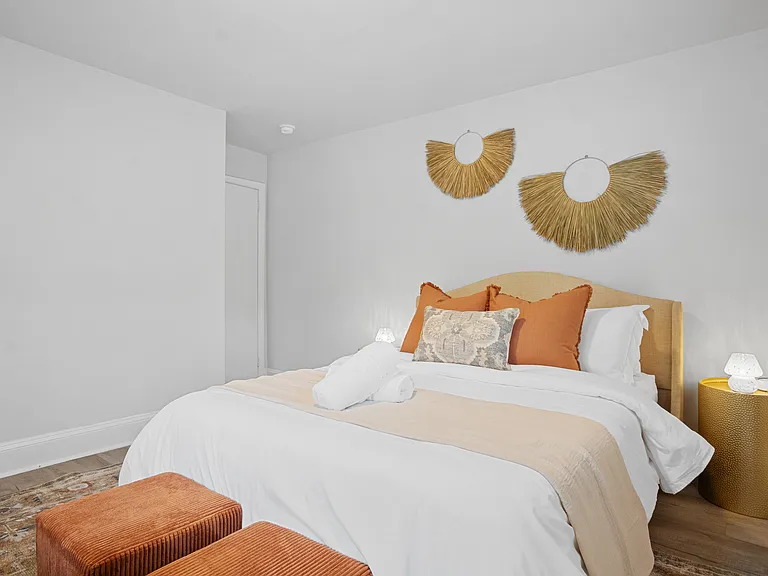 2020 Eastway Dr — Photo 18