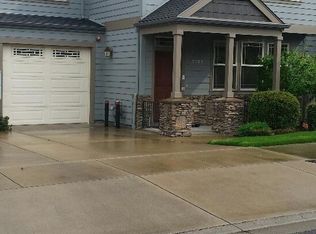 2209 Dollarhide Way, Ashland, OR 97520