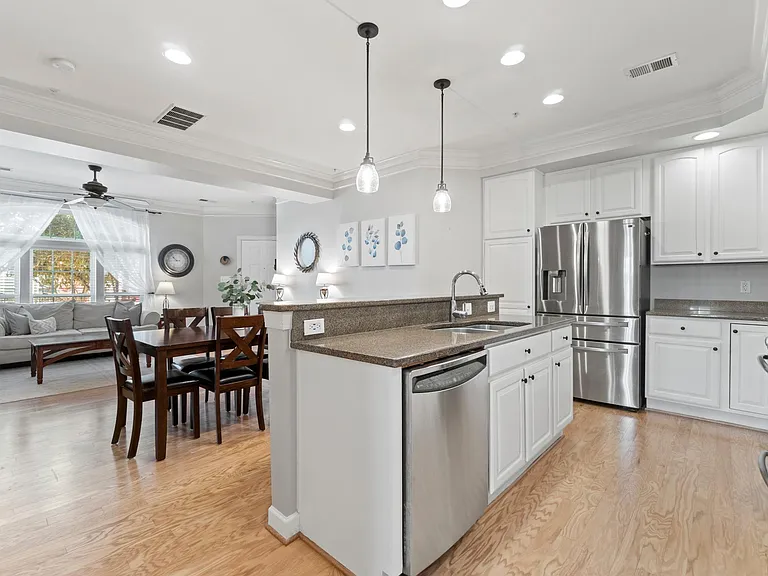 5637 Harrington Falls Ln #J — Photo 21