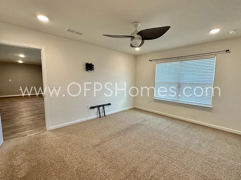 812 Moorhen Way — Photo 22