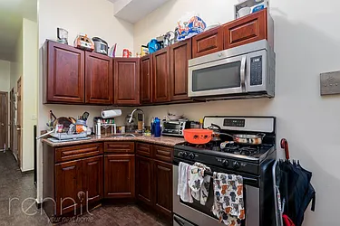 Rented by Rennit Inc.