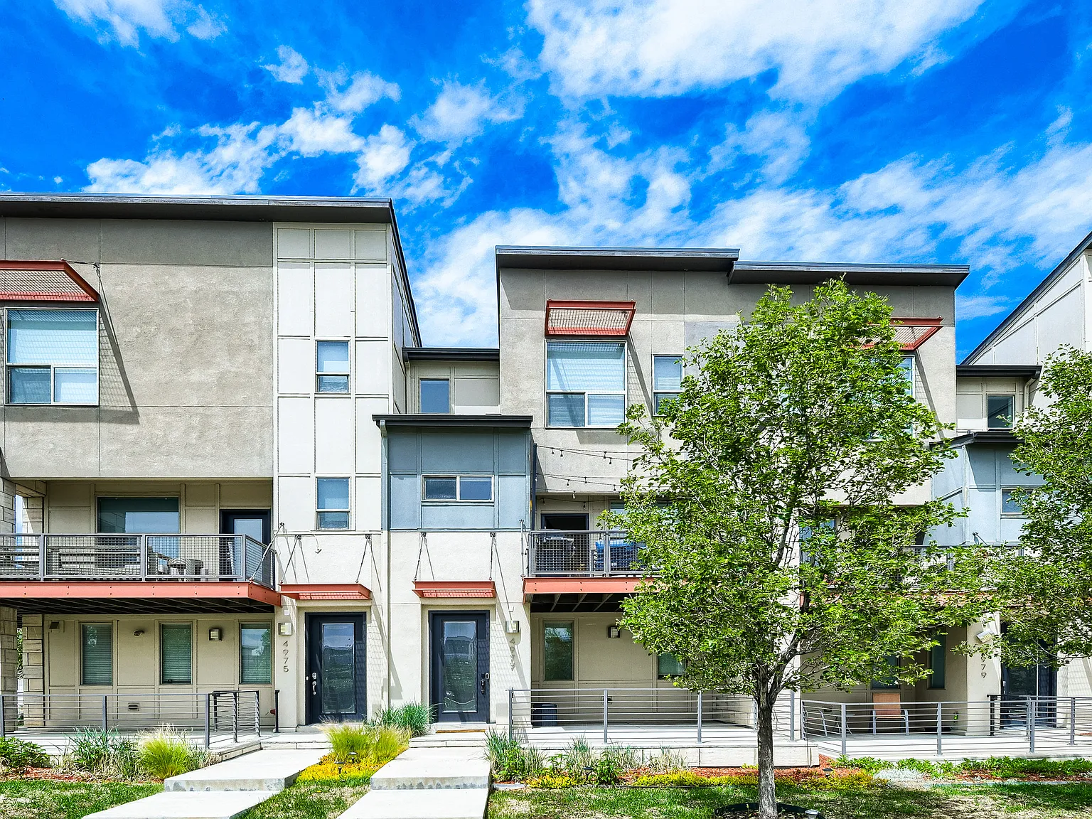 2 bed, 2.5 bath, 1383 sqft, $3,195 — Photo 4