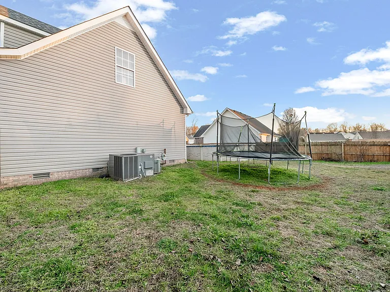 1700 Cedar Springs Cir — Photo 34