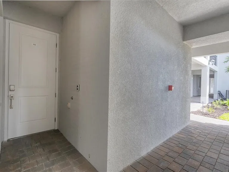 14161 Heritage Landing Blvd #1112 — Photo 2