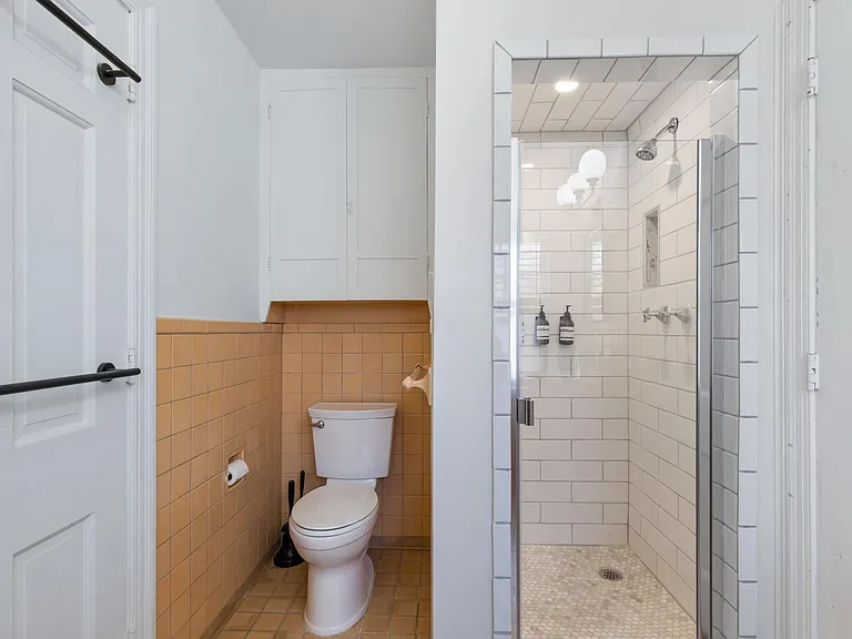 18694 Oak Dr — Photo 24