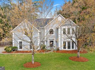 3993 Amberley Ln, Marietta, GA 30062