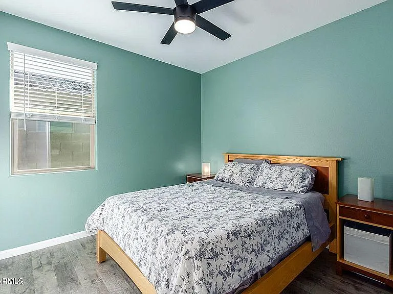 14579 W Dahlia Dr — Photo 10