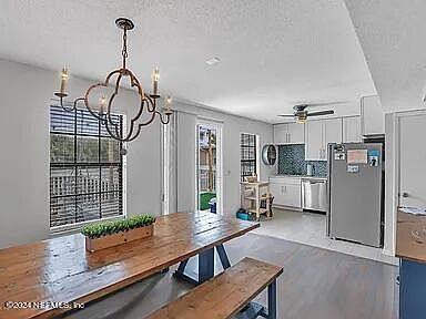 3rd image of 909 1ST Street