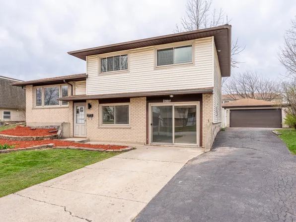 16336 Paxton Ave, Tinley Park, IL 60477