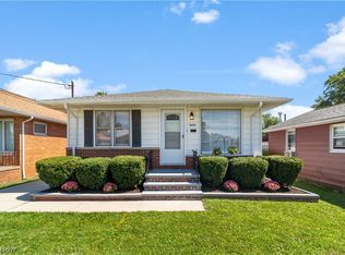 5275 E 135th St, Garfield Heights, OH