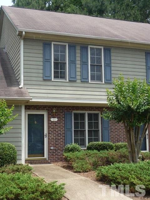 1st image of 11 Crystal Oaks Ct