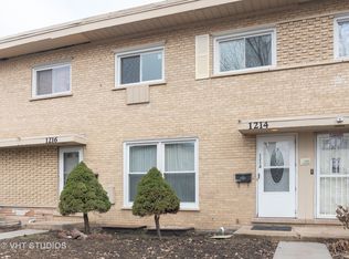 1214 N Wheeling Rd, Mount Prospect, IL 60056